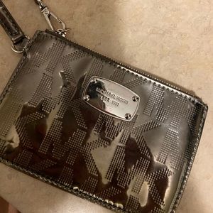 Michael kors wristlet